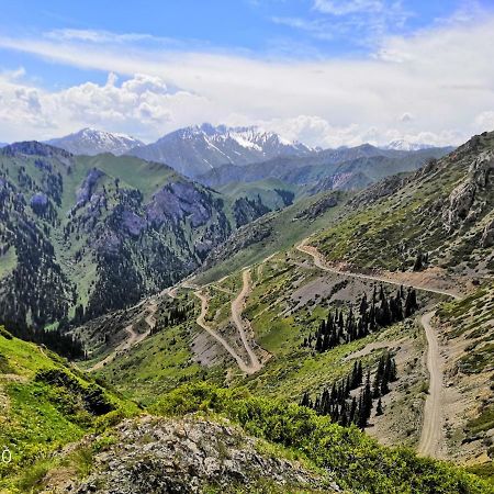 Yurt Camp Ali-Nur At Lake Song-Kol Юрточный Лагерь Али-Нур Озеро Сон-Куль Сон-Куль Кыргызстан Нарын Kyrgyzstan Naryn Luaran gambar