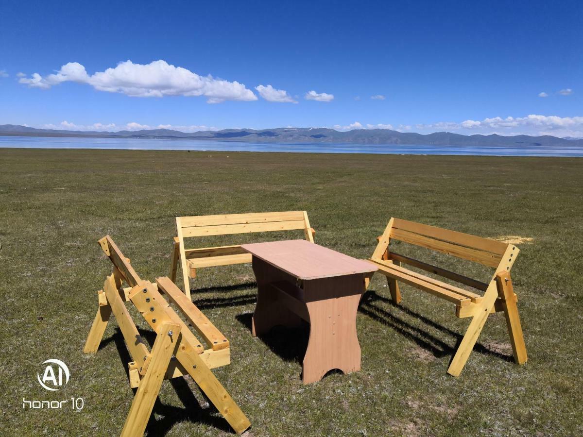 Yurt Camp Ali-Nur At Lake Song-Kol Юрточный Лагерь Али-Нур Озеро Сон-Куль Сон-Куль Кыргызстан Нарын Kyrgyzstan Naryn Luaran gambar